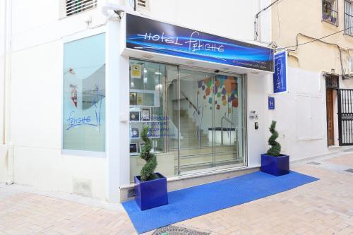 Hotel Fetiche Alojamiento Con Encanto Benidorm Bagian luar foto