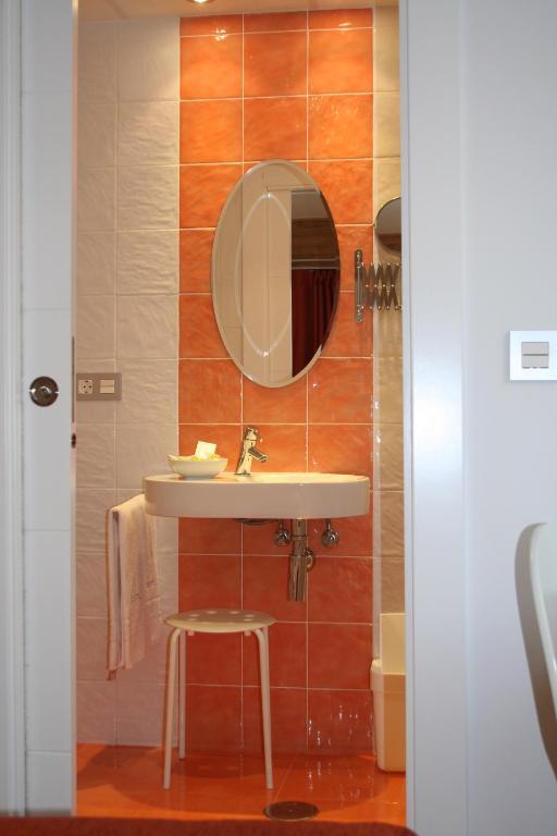 Hotel Fetiche Alojamiento Con Encanto Benidorm Ruang foto