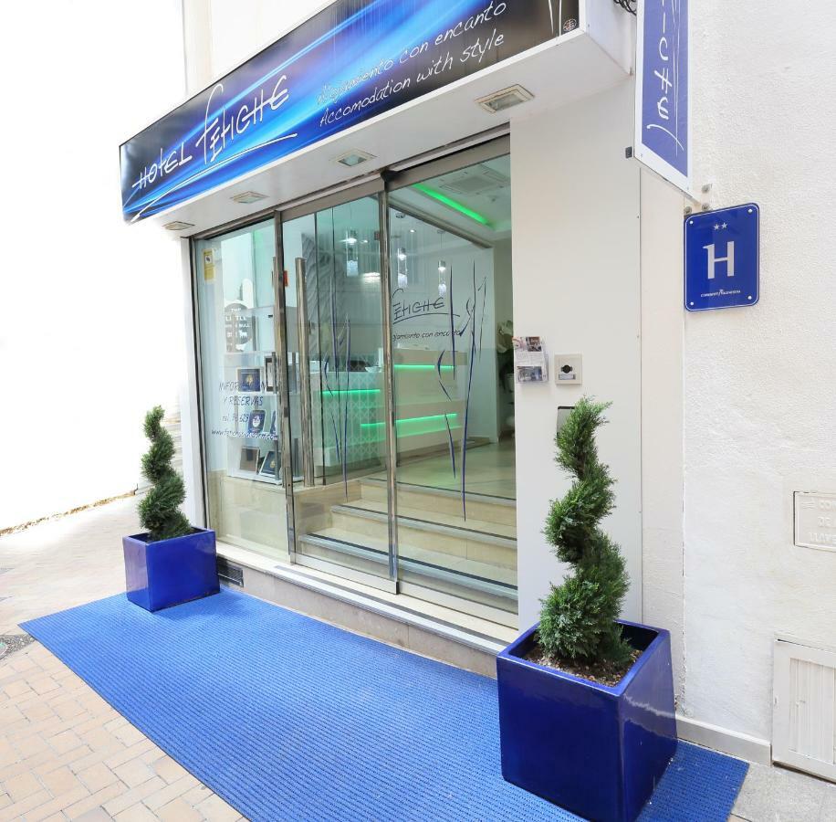 Hotel Fetiche Alojamiento Con Encanto Benidorm Bagian luar foto