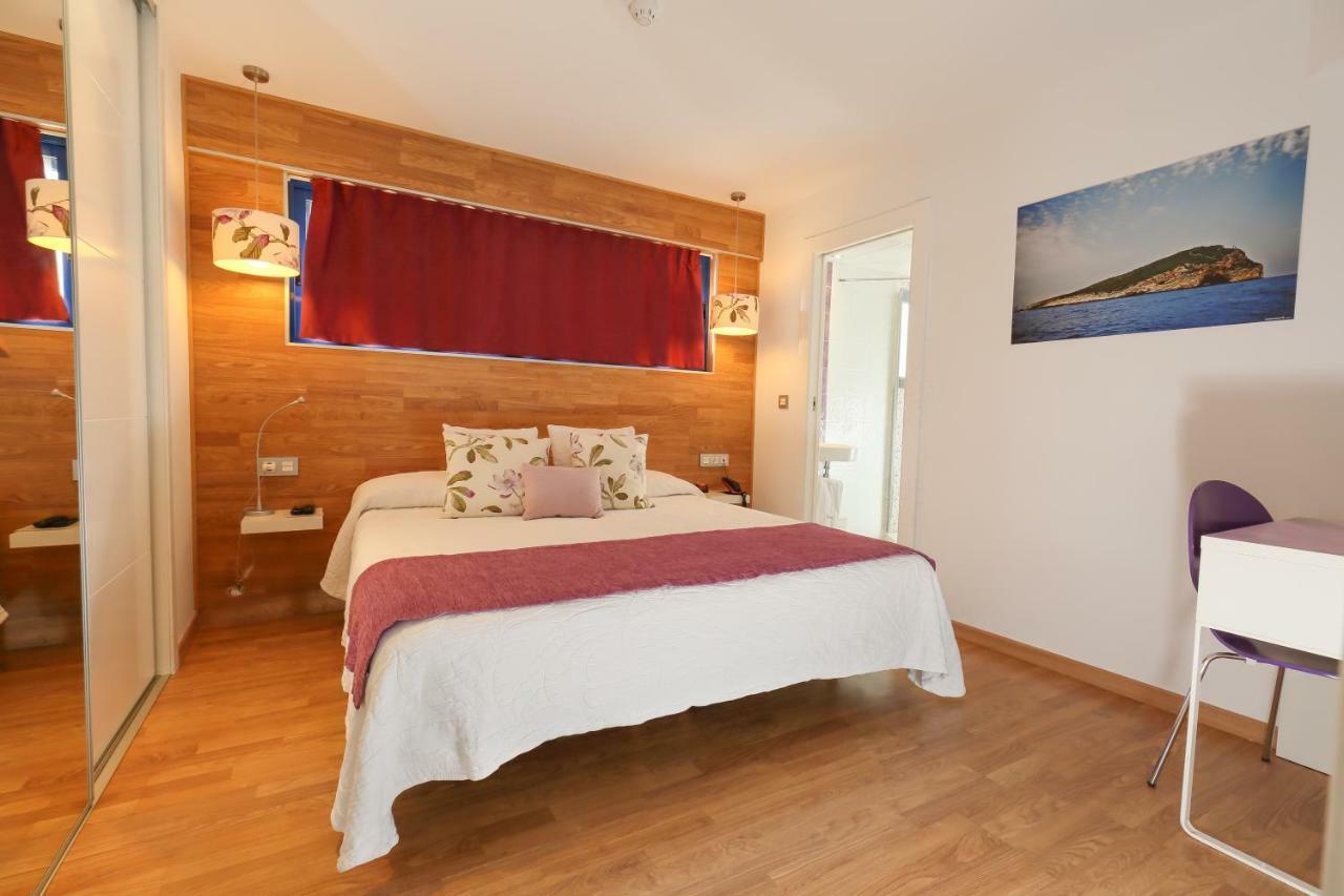 Hotel Fetiche Alojamiento Con Encanto Benidorm Bagian luar foto